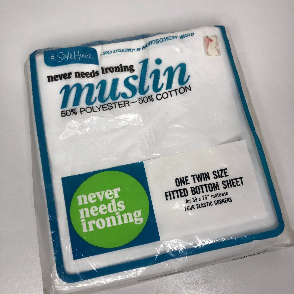 Vintage Style House Muslin Twin Fitted Sheet